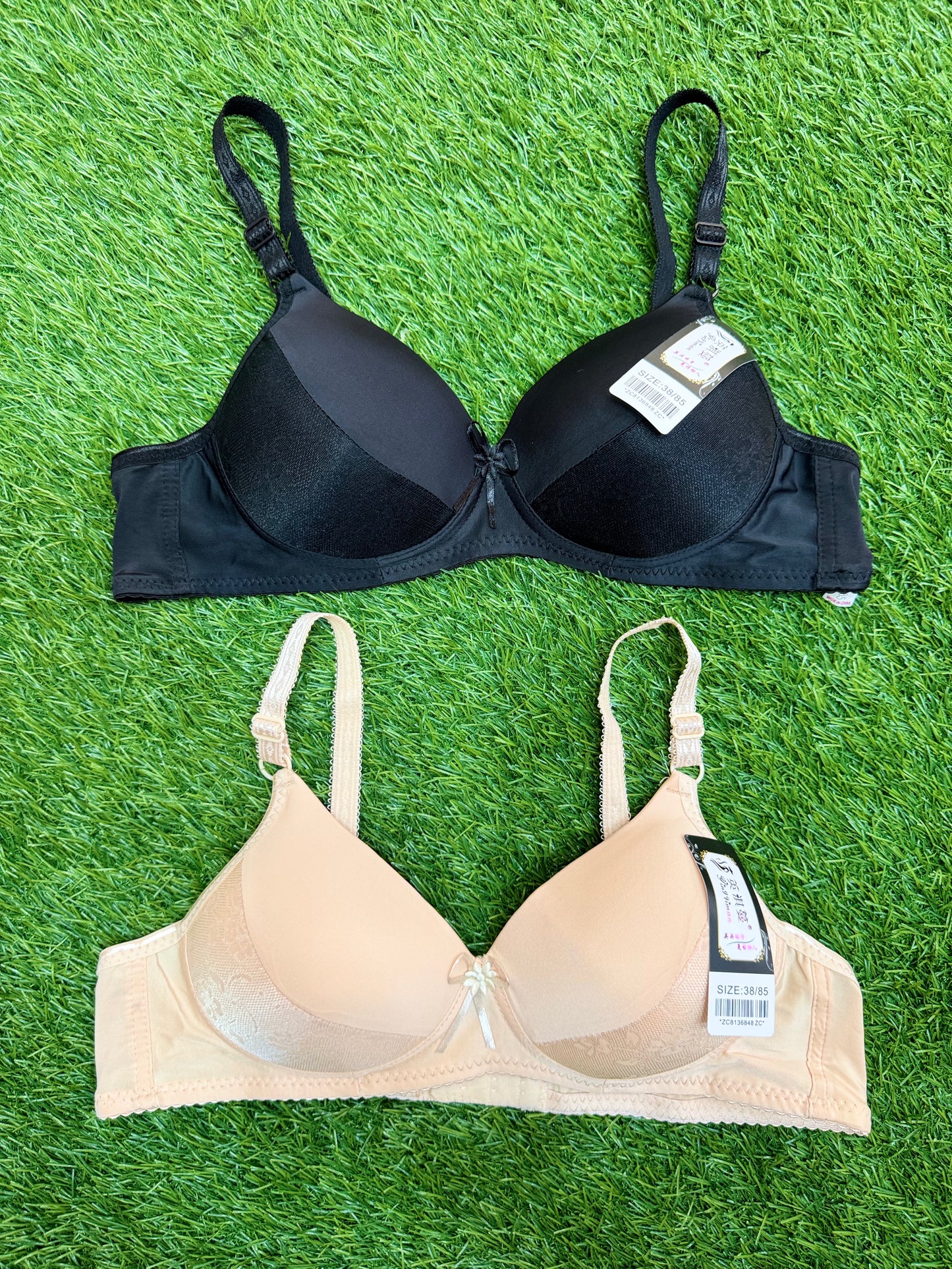 Paded bra soft comfortable bra Imported article single pad.