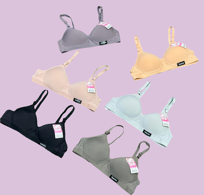 Premium Sports Bra – Soft Padded Comfort Fit
